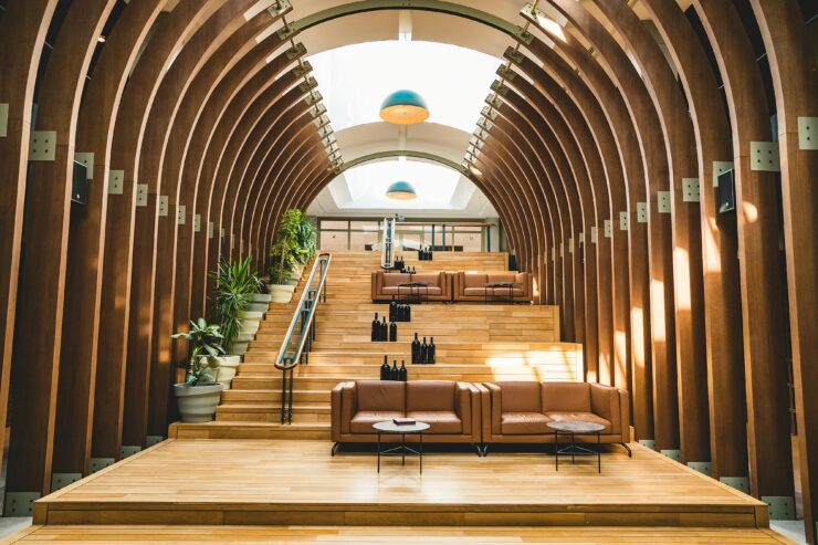 Hotel, booking/ Pexels
