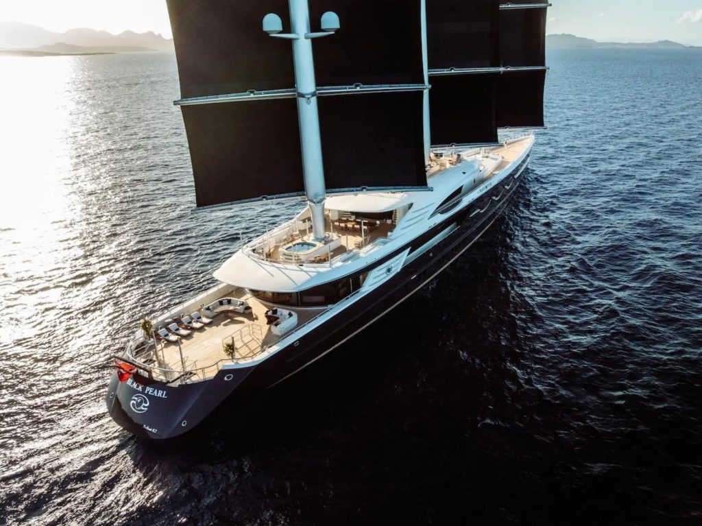 Black Pearl, jahta