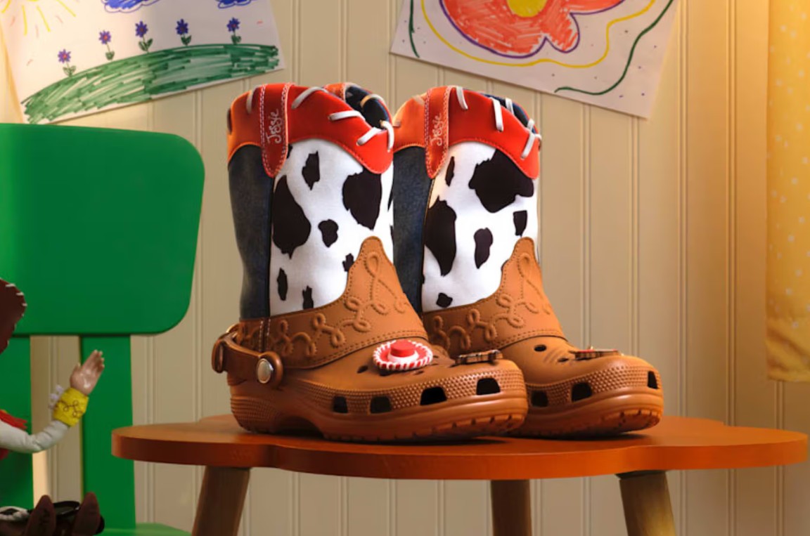 Crocs, Disney, Toy Story 5