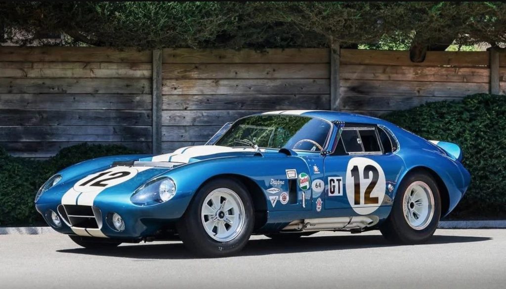 Cobra Daytona Coupe, auto