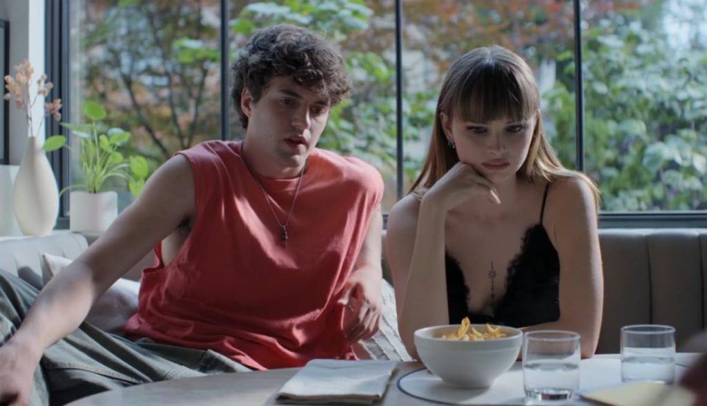 Sterling Point, Prime Video, serija
